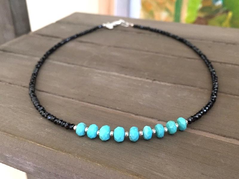 COLLIER EN SPINELLE ET TURQUOISE